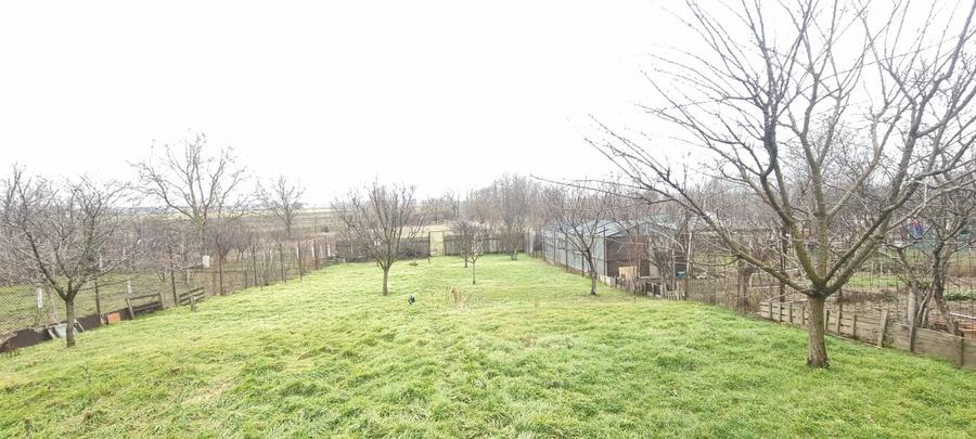 Imobil Demolabil - teren 2500 mp - 1