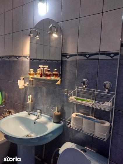 Apartament 3 camere de vanzare - 2