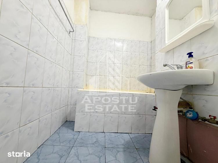 Garsonieră decomandată în Circumvalațiunii