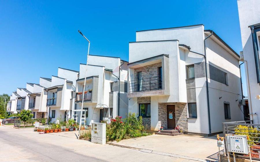 Casa / Vila Chiajna cu 5 camere de vanzare - 17