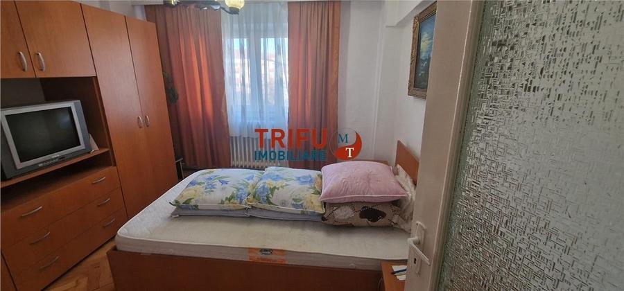 Apartament 3 camere decomandat et.3 zona Mercur - 5