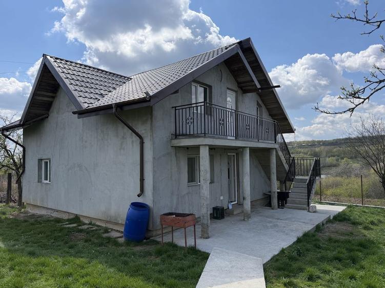 Casa P+M 145 mp | 2 unitati separate | Teren 1640 mp | Carbunari (Grajduri) - 2