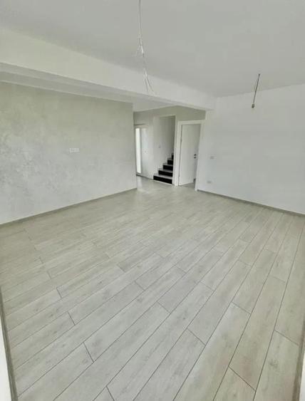 Casa 4 camere, 110 mp, de vanzare casa in zona Rediu, , Cod 161113 - 1