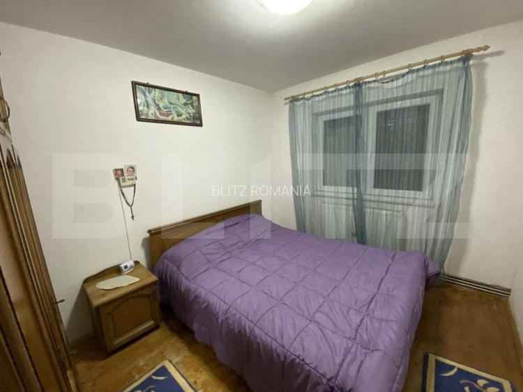 Apartament 4 camere, in suprafata de 74 mp, decomandat, zona Dumbrava Nord