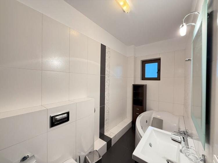 Vila 5 camere | Oaza verde teren 1312 mp | Cartier Latin - 30