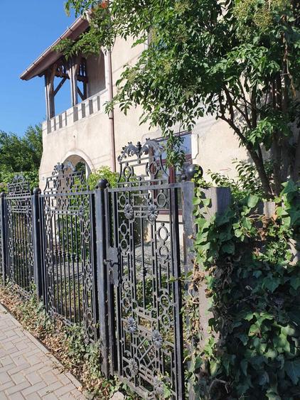 Conac Eforie-Sud -randul intai faleza, vedere deosebita, ocazie unica. - 2