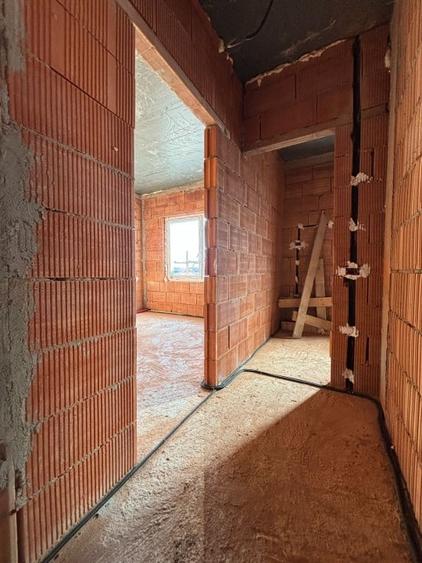 Duplex 3 camere, 76mp utili, teren 285mp, P+Pod in Bucovat - 11