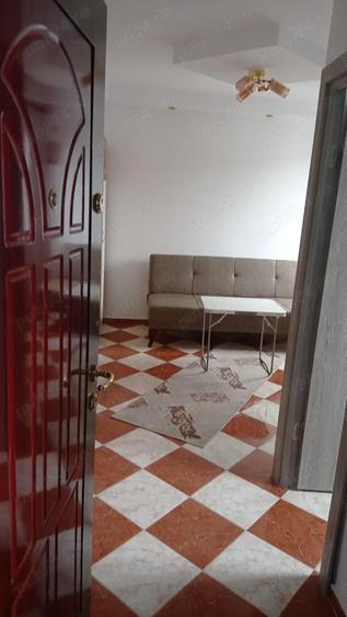 Garsoniera cu baie, Mihail Sturza - 3