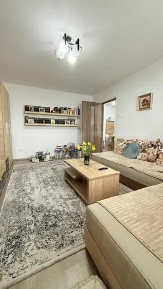 Apartament 3 camere | Mobilat modern | Boxa + Garaj | Zona accesibila - 1