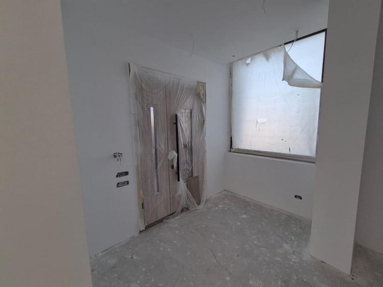 Casa visurilor la vanzare - 18