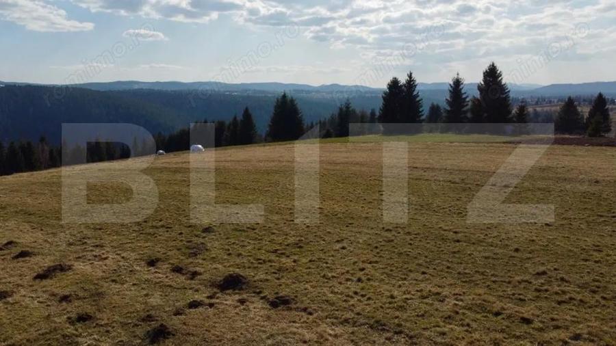 in EXCLUSIVITATE - Teren de vanzare cu priveli?te spectaculoasa Ra?ca - 7