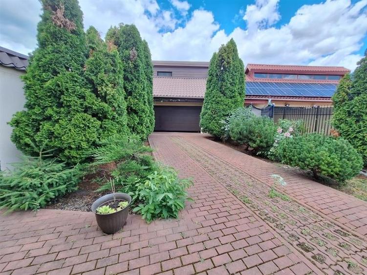 Vila eleganta ultracentrala  str. George Bacovia, Bacau - 25