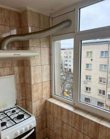 Apartament cu 3 camere, 70 mp, Bal? zona Jiu - 5