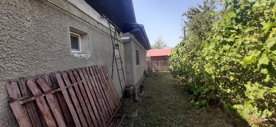 Oras Baicoi casa 90mp ,teren 1750 mp - 3