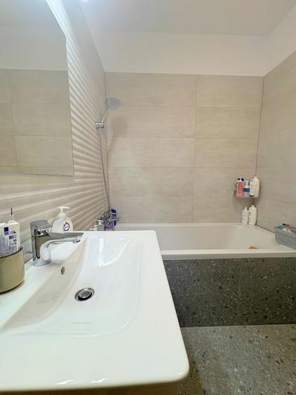 3 camere, mobilat, vedere panoramica, in zona Centrala - 14