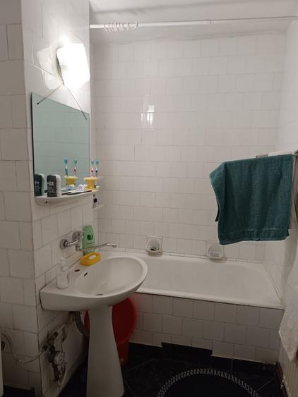 Apartament 4 camere, de vânzare. Mănăștur, strada Tășnad, etj.2/4 - 8
