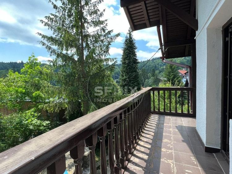 De vanzare vila 8 camere Sinaia - 18