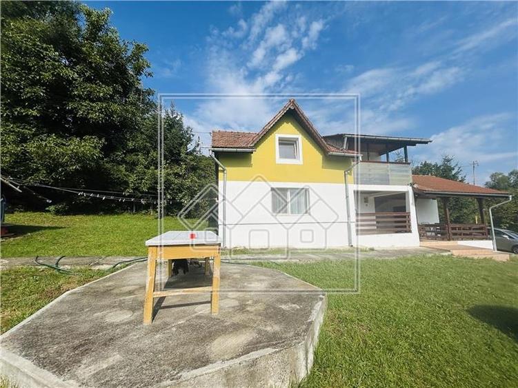 Casa de vanzare in Sibiu - teren mare de 900 mp - zona linistita - 2