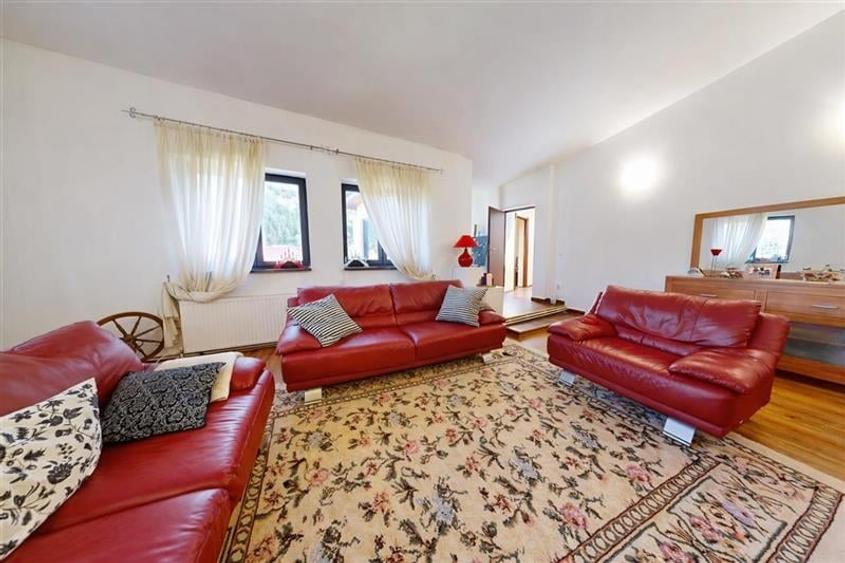 3D!Casa apreciabila,600mp teren,decor incantator, Rucar. Bran,Brasov - 2