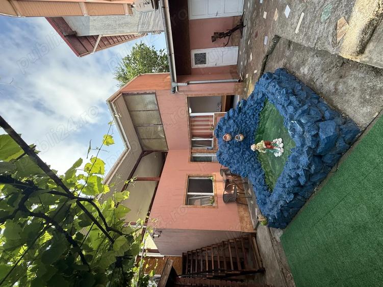 Vila de vanzare Eforie Nord 8 cam 5 min de plaja - 2