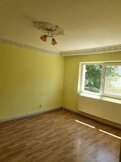 VÂND apartament 3 camere decomandat, ELIBERĂRII - 1