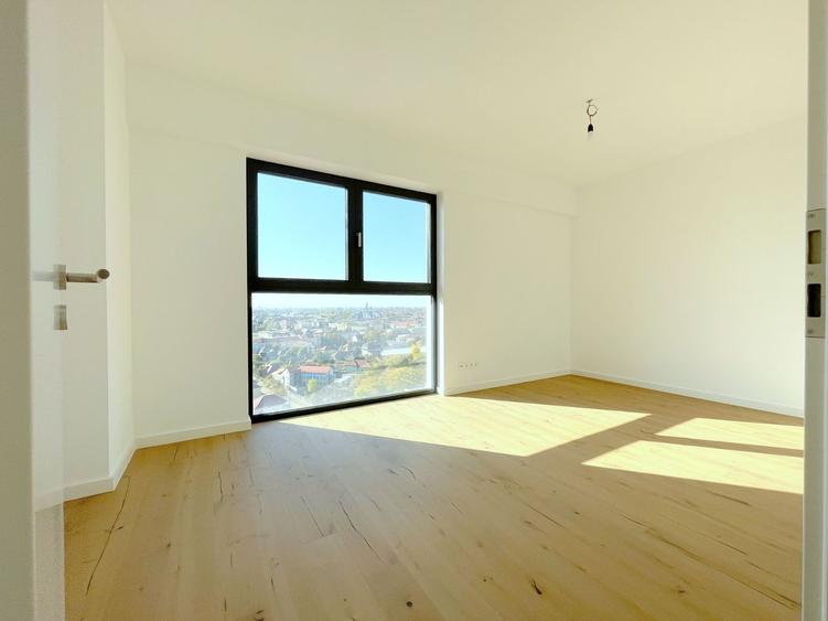 Penthouse 4 camere vanzare - zona Parcul Karlsruhe - Central - COMISION 0% - 14