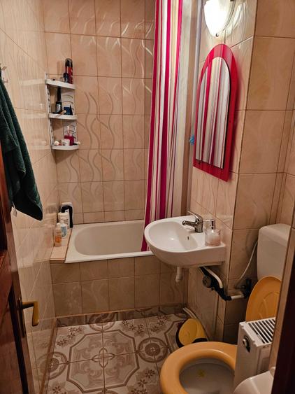 De vanzare Apartament 3 camere - 4