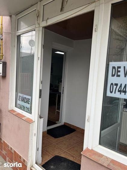 Apartament cu 3 camere în Munteni
