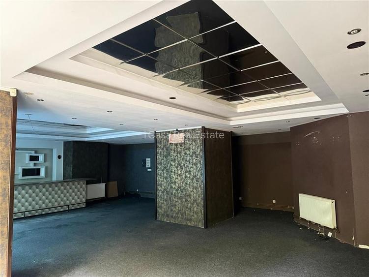 Inchiriere spatiu comercial, 120 mp2, zona Racadau/Carpatilor Inchiriere spatiu comercial, 120 mp2, zona Racadau/Carpatilor