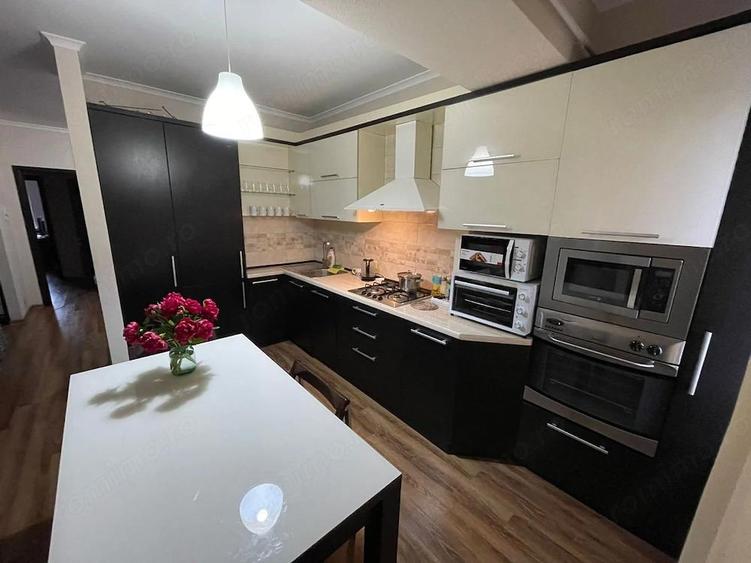 Ofer spre inchiriere apartament cu 2 camere in zona Panduri - 4