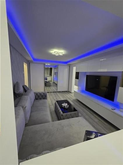 Apartament 2 camere, zona Vlahuta - 14