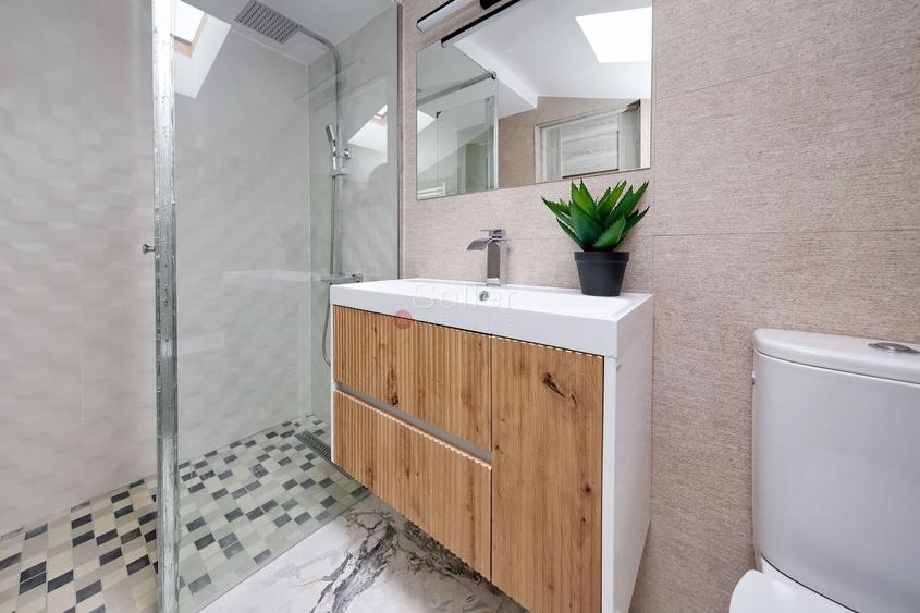 Proximitate imediata fata de Castelul Bran - 21