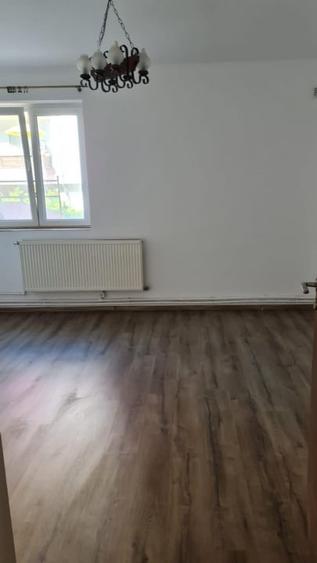 Vanzare Apartament 4 camere+posibilitate spatiu comercial la demisol - Bragadiru - 16