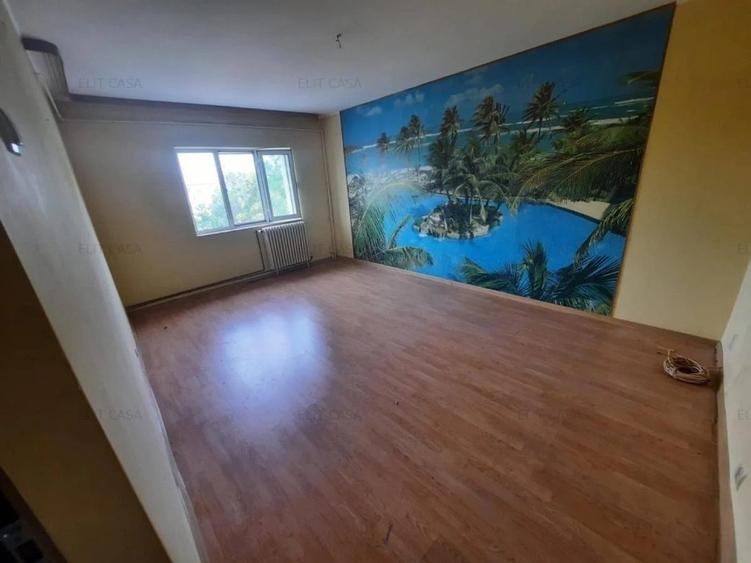 Apartament cu 2 camere decomandat, zona Nicolina-Belvedere - 2