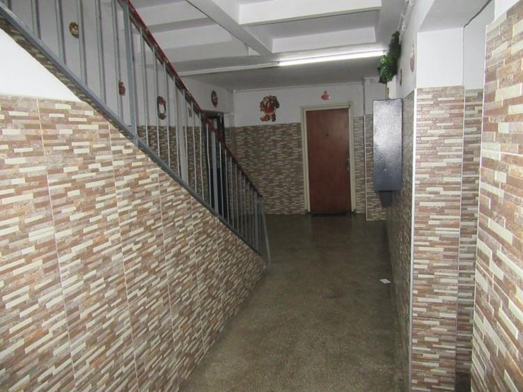 Inchiriere 3 camere Parcul Circului - B-dul Lacul Tei - 45