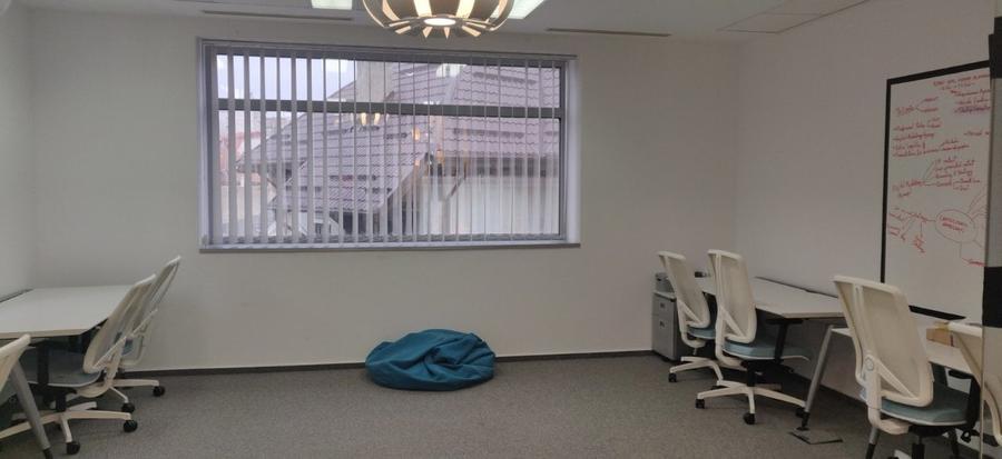 Cladire de birouri de vanzare Semilunei 4-6 - 40