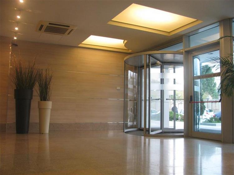 Spatii de inchiriat in Forum BC III - 312 mp - 2