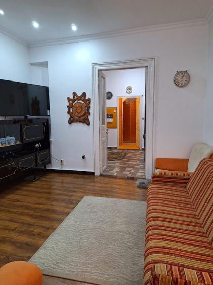 Vila fara risc seismic,renovata,izolata ext,P+1+pod inalt,9 camere,4 bai,pivnita - 31