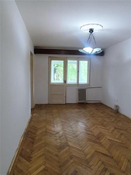 Apartament 3 camere zona Baraolt - 1