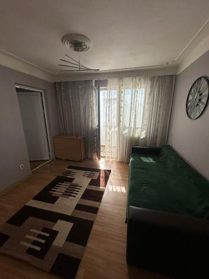 Apartament cu două camere, situat la etajul 2, într-un bloc dotat cu lift! - 1