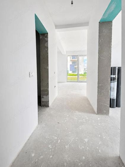 2 camere + gradina + 2 locuri parcare M. Noua - 4