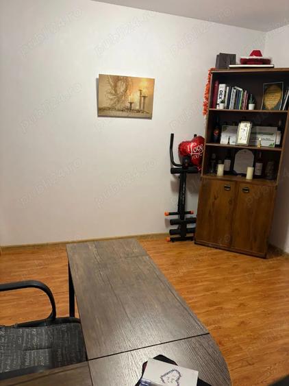 Propietar, ofer spre inchiriere apartament cu 3 camere, B-dul Garii - 9