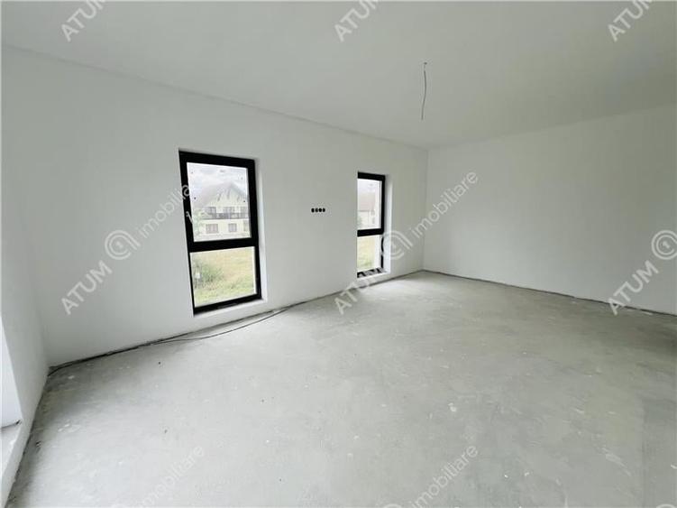 Apartament cu 3 camere si 2 balcone in Selimbar zona Shopping City - 12