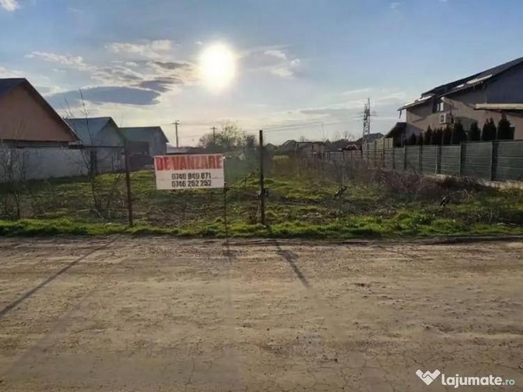 Teren intravilan Vanatori, 705 m.p. - 1