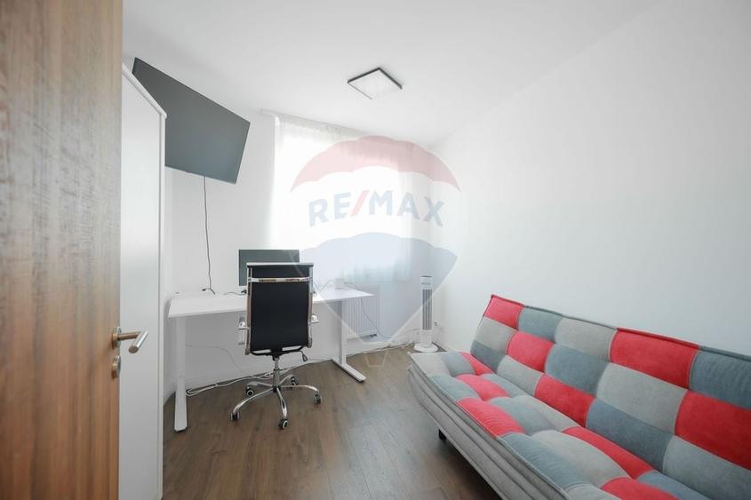 Apartament modern cu 3 camere și loc de parcare în ansamblul ARED - 5