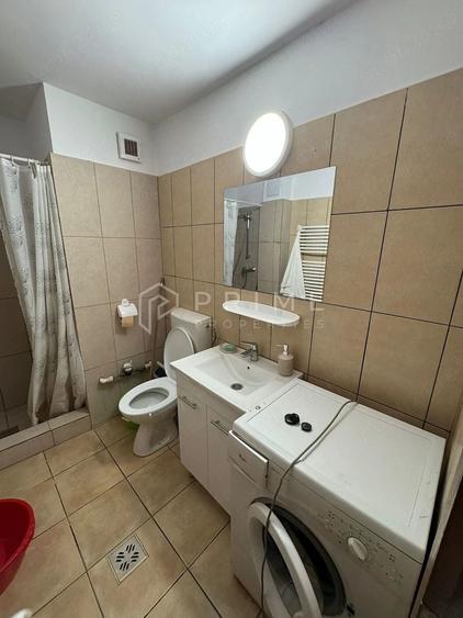 Vă prezentăm 2 camere, confort și acces rapid UMFST - 8