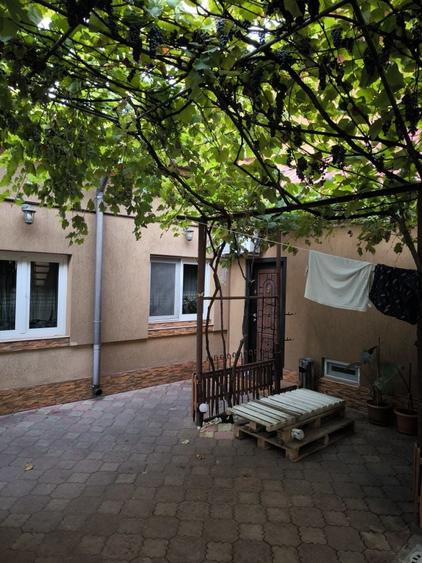 Vind casa curte zona Bucurestii Noi. - 8