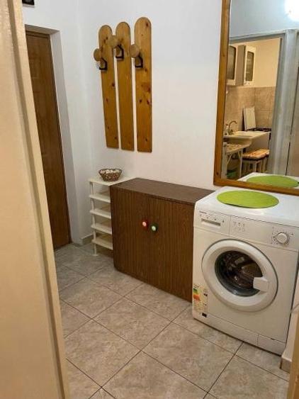 Garsonieră decomandată, mobilată în Crângași
