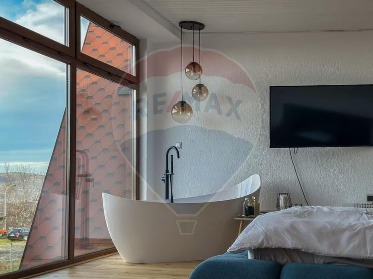 Casa / Vila cu 6 camere de vanzare in zona Periferie - 14