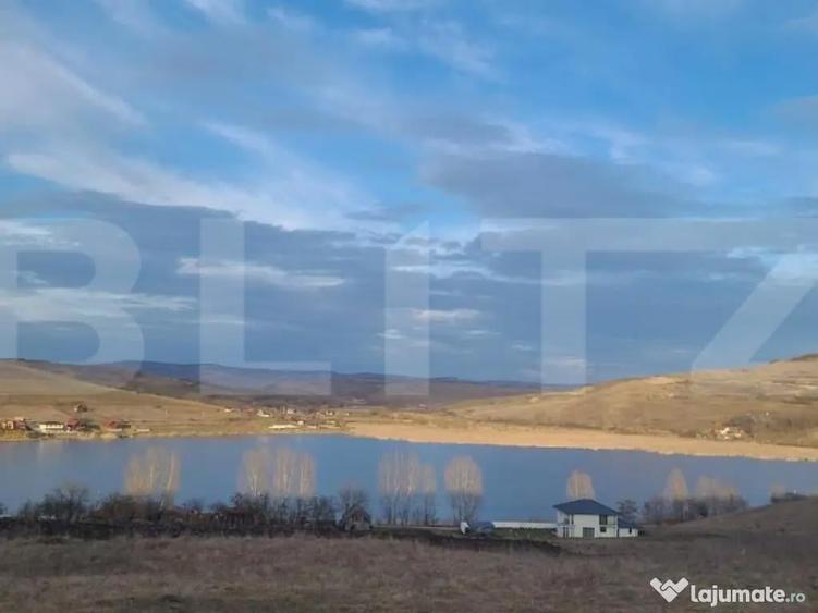 Casa de vacanta cu priveliste catre lac, 213 mp utili, 3500 - 8